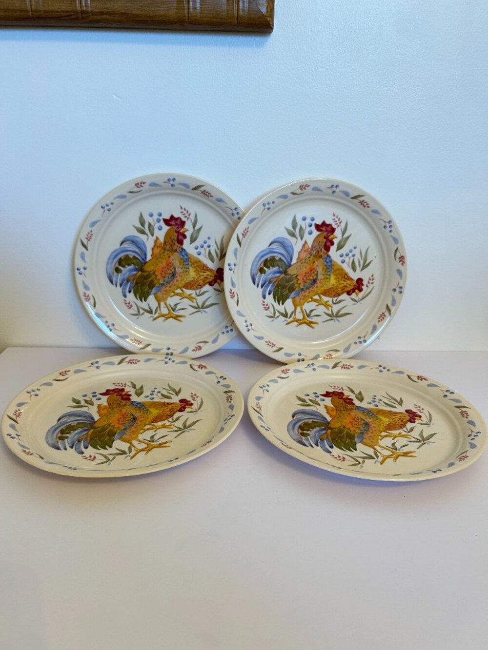 4 Vintage Corelle Impressions Country Morning Rooster Hen 10" Dinner Plates